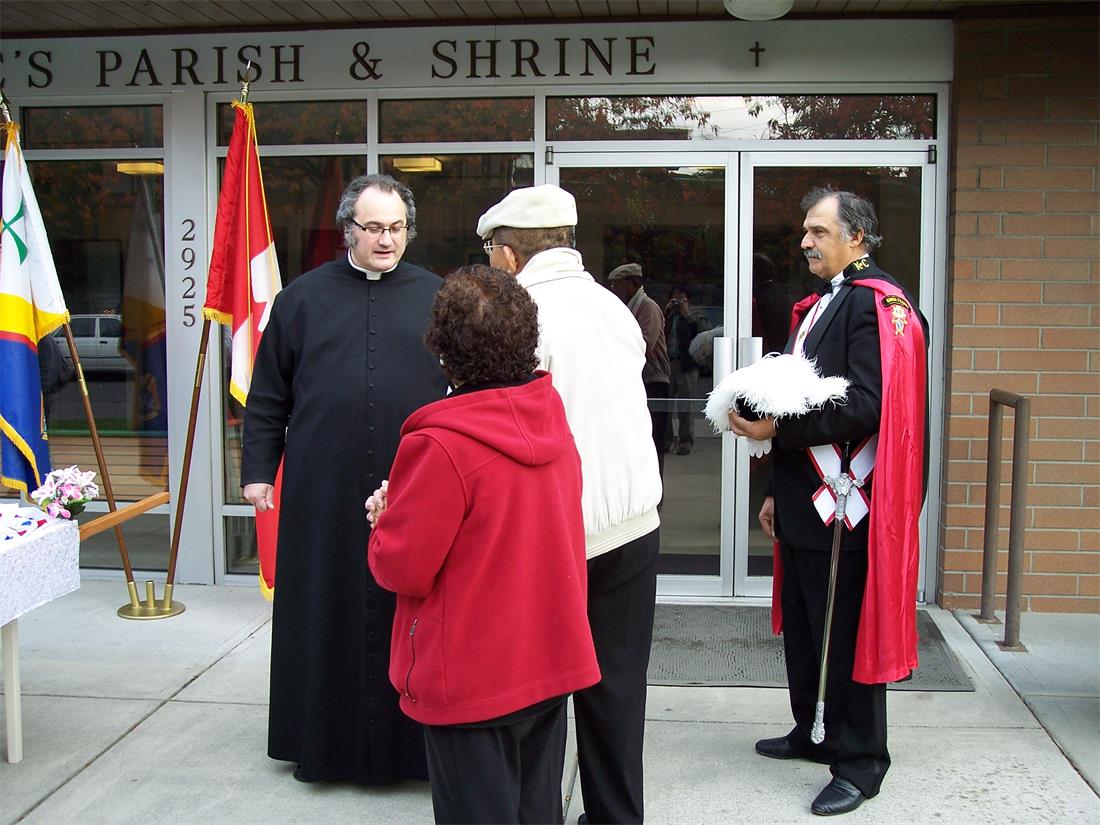 St. Jude Feast October 2006 - Procession around the church neighborhood